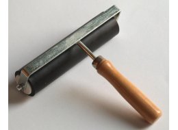 WAŁEK  GUMOWY TWARDY  15 CM  A105203-4