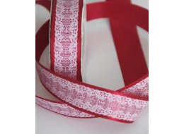 WSTĄŻKA OZDOBNA NADRUK KORONKA  25  MM CZERWONA